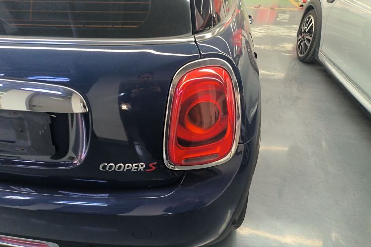 Used MINI MINI 2016 1.5T COOPER SEVEN
