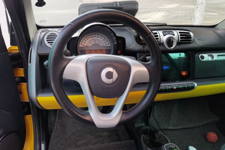 Used smart fortwo 2013 1.0 MHD Hardtop City Ranger Special Edition
