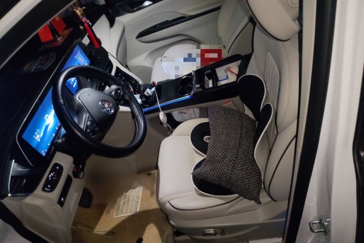 Used Buick GL8 2023 ES Lu Zun Comfort Model