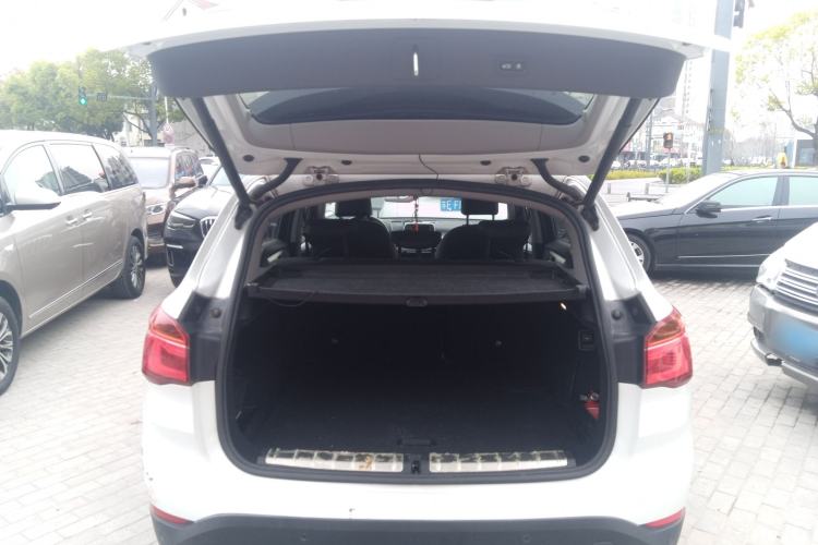 Used BMW X1 2016 sDrive18Li Premium Edition
