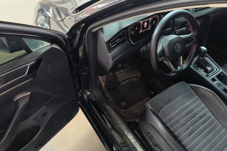 Used Volkswagen Magotan 2020 330TSI DSG Luxury Edition