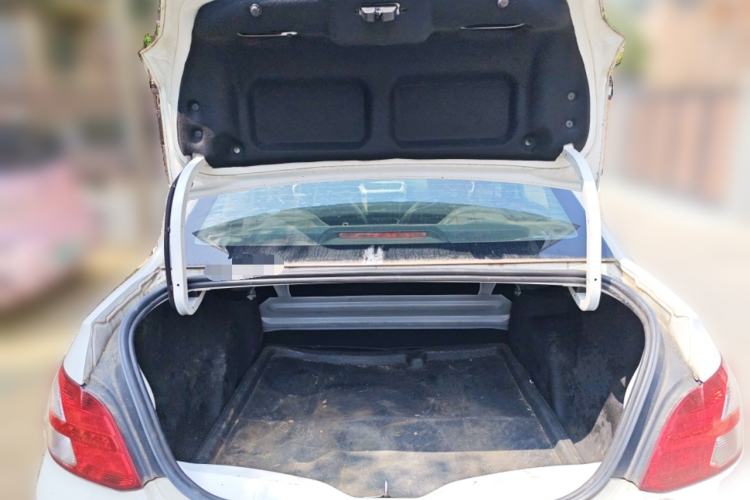 Used Peugeot 301 2014 1.6L Manual Comfort Edition Trunk