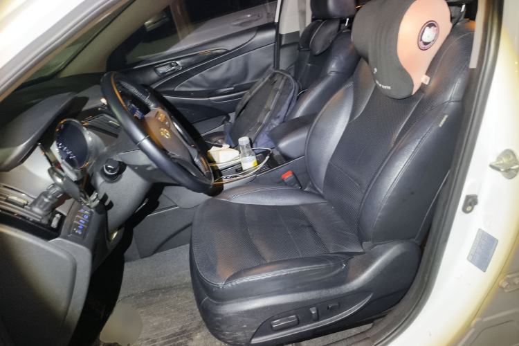 Used Hyundai Sonata 2015 Classic 2.0L Automatic Luxury Edition Left Front Seat