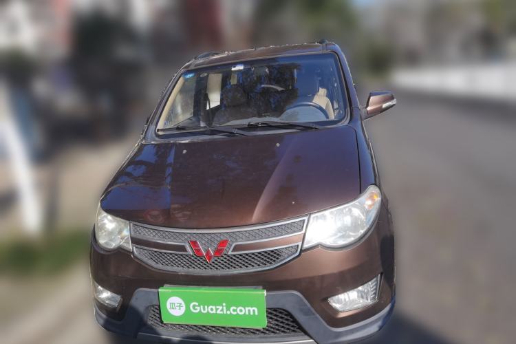 Used Wuling Hongguang 2014 1.2L S Comfort Model China IV