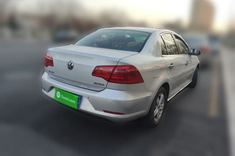 Used Volkswagen Bora 2013 1.6L Manual Fashion Edition