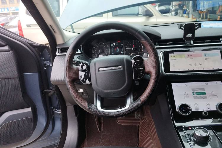 Used Land Rover Range Rover Velar 2019 250 PS