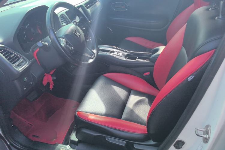 Used Honda Vezel 2015 1.8L CVT 2WD Luxury Model
