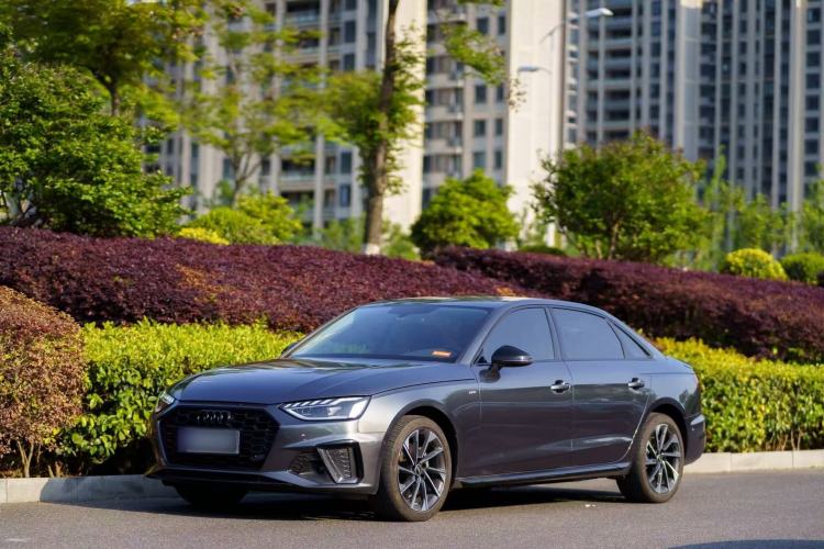 Used Audi A4L 2022 40 TFSI Luxury Dynamic Model Guazi used car, China used car export, Used car for sale, Used cars, Cheapest cars for sale
