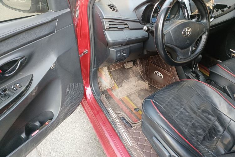 Used Toyota YARiS L Zhi Xiang 2017 1.5E CVT Dynamic Edition Driver Seat