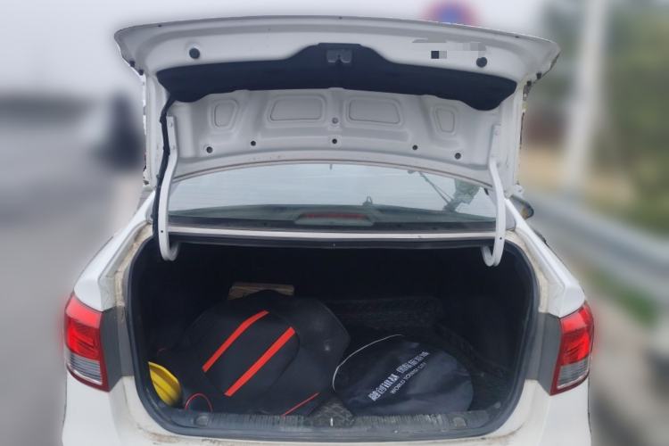 Used Kia K2 2015 Sedan 1.4L Automatic GLS