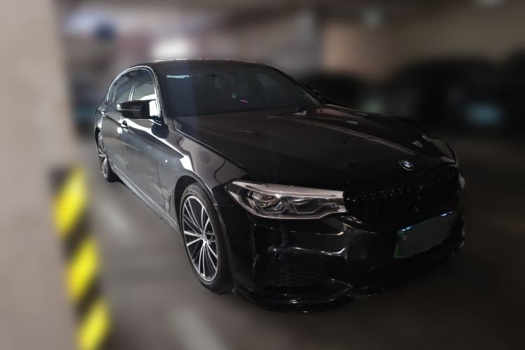 Used BMW 5 Series 2020 530Li Luxury Edition M Sport Package Front Right 45 Deg