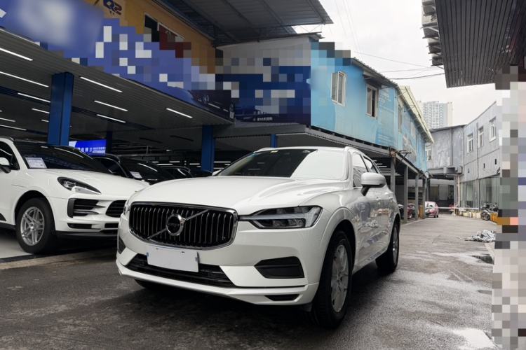 Used Volvo XC60 2019 T5 4x4 Smart Edition China VI Standard