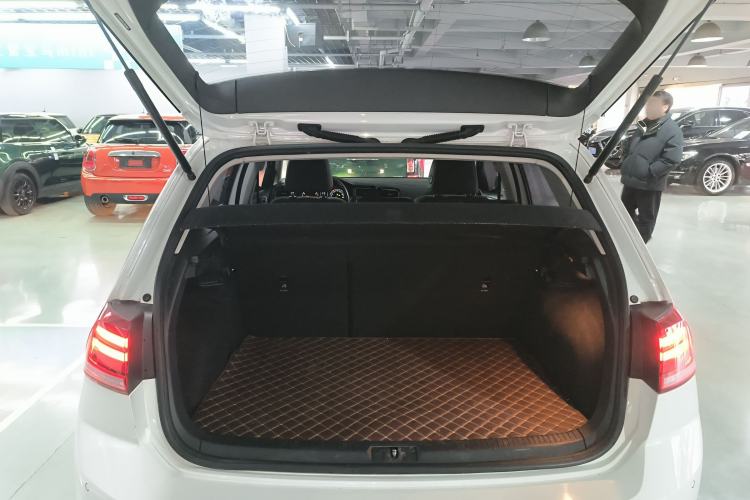 Used Volkswagen Golf 2020 Zhiai Edition 280TSI DSG Comfort Model
