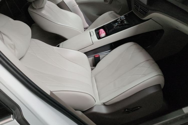 Used Denza D9 2022 DM-i 970 Four-Wheel Drive Prestige Model