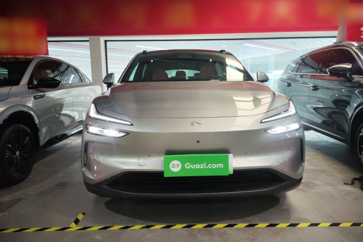 Used ONVO L60 2024 60 kWh Rear-Drive Version