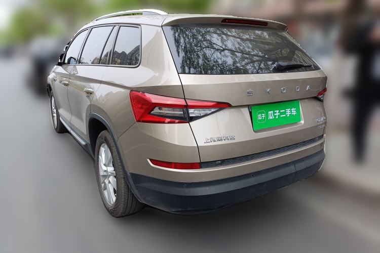 Used Skoda Kodiaq 2018 Facelifted TSI330 5-Seater Two-Wheel-Drive Comfort Edition
