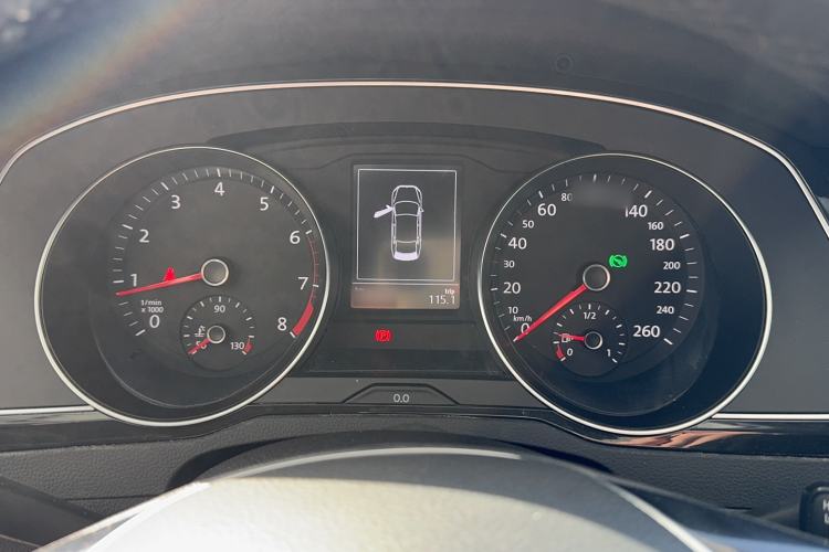 Used Volkswagen Magotan 2019 330TSI DSG Leading Edition China V Standard