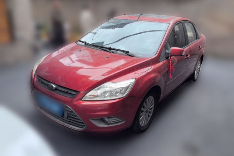 Used Ford Focus 2013 Sedan Classic 1.8L Manual Fashion Edition