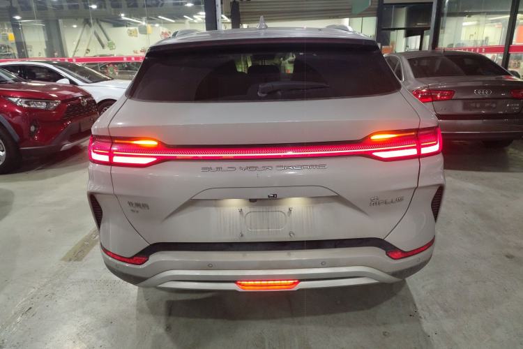 Used BYD Song PLUS New Energy 2023 Champion Edition EV 520KM Flagship Model