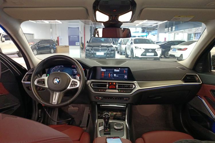 Used BMW 3 Series 2021 Facelifted 325Li M Sport Night Edition Package Center Console