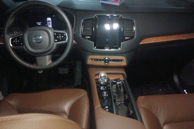 Used Volvo XC90 2023 B6 Zhiya Luxury 7-Seater