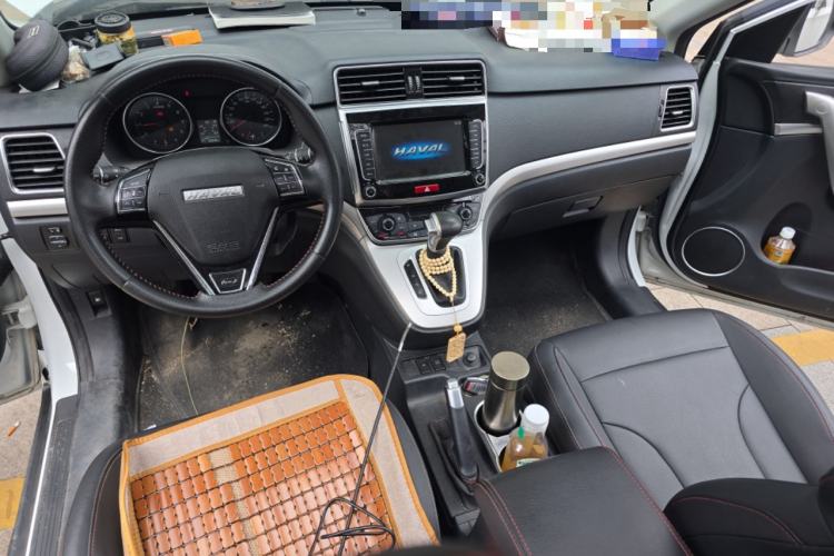 Used Haval M6 2019 1.5T DCT Two-Wheel Drive Elite Version China V Standard
