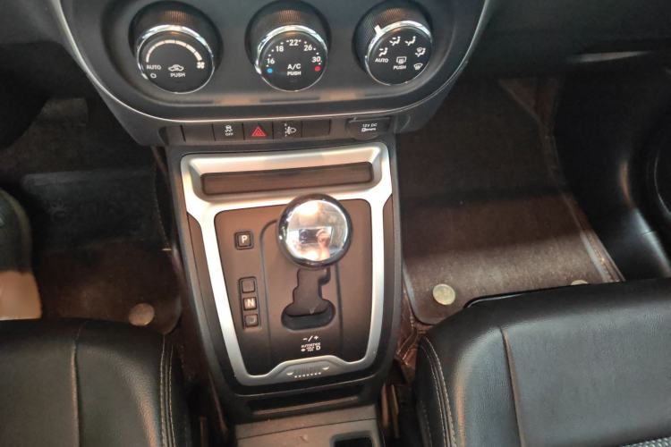 Used Jeep Compass 2014 Revised Version 2.4L Four-Wheel Drive Comfort Edition