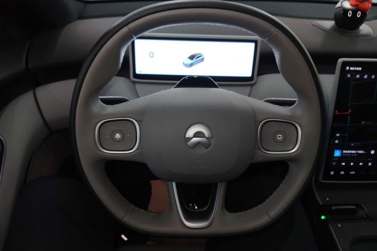 Used Nio ET5T 2023 75 kWh Touring Steering Wheel