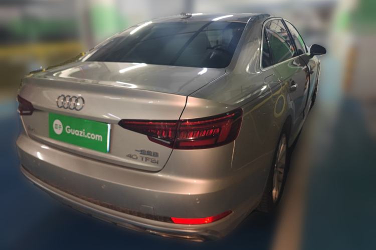 Used Audi A4L 2019 40 TFSI Fashion Edition China VI Emission Standard
