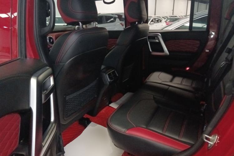 Used BAIC Off-Road BJ40 2019 2.3T Automatic Four-Wheel Drive Urban Hunter Edition Premium Model China VI Emission Standard