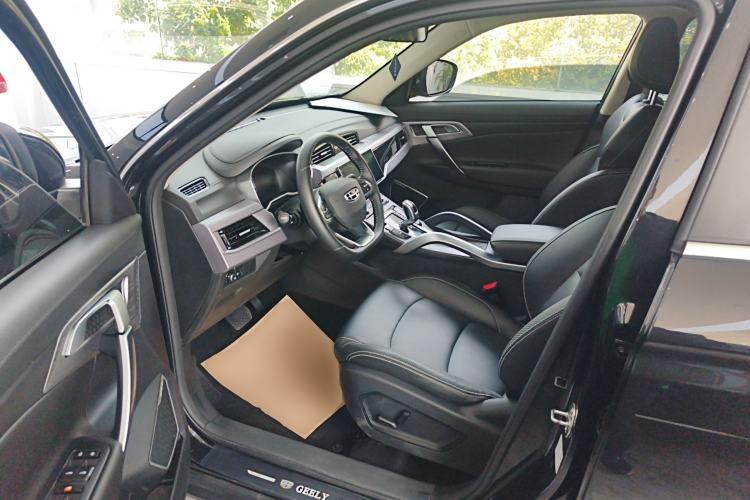 Used Geely Auto Emgrand X7 Sport 2021 Million Edition 1.8TD DCT Two-Wheel Drive Luxury Model Driver Seat