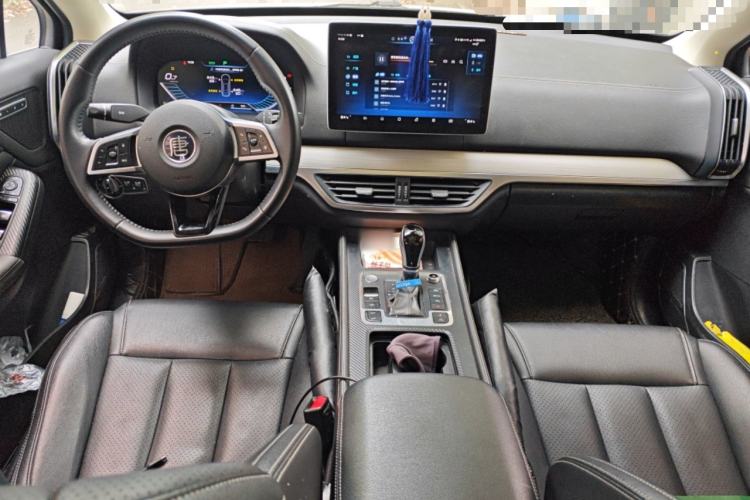 Used BYD Tang 2018 2.0T Automatic SmartConnect Prestige 7-Seater China V Standard