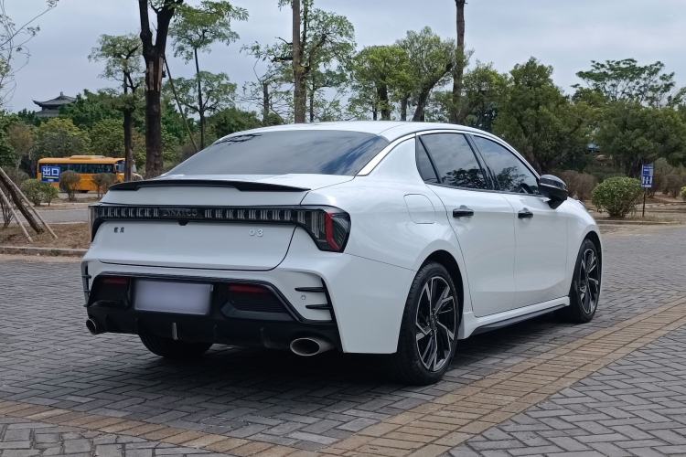 Used Lynk & Co 03 2023 1.5TD DCT JingPro
