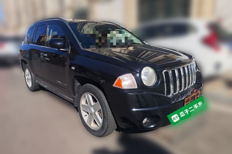 Used Jeep Compass 2010 2.4L four-wheel drive sport version