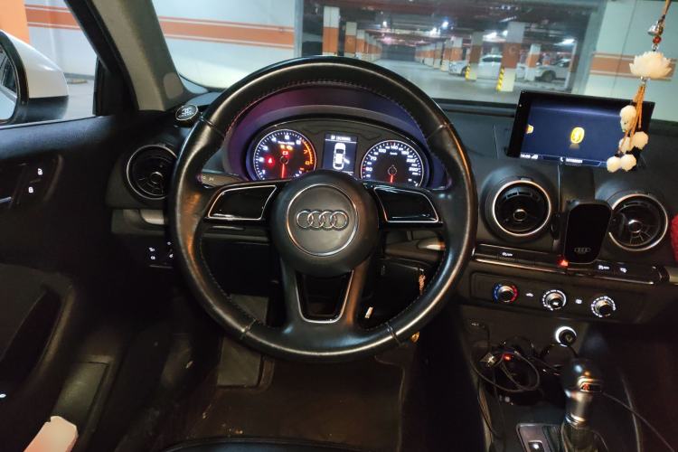 Used Audi A3 2017 Limousine 35 TFSI Ambition Edition