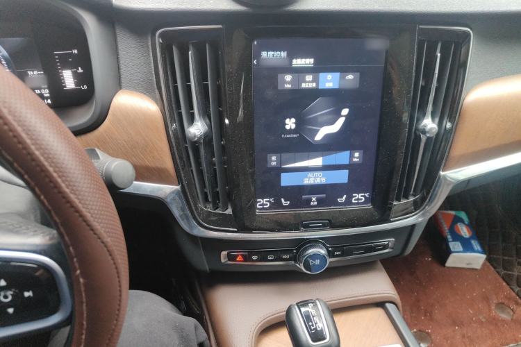 Used Volvo S90 2019 T5 Zhiyi Edition Audio And AC Panel
