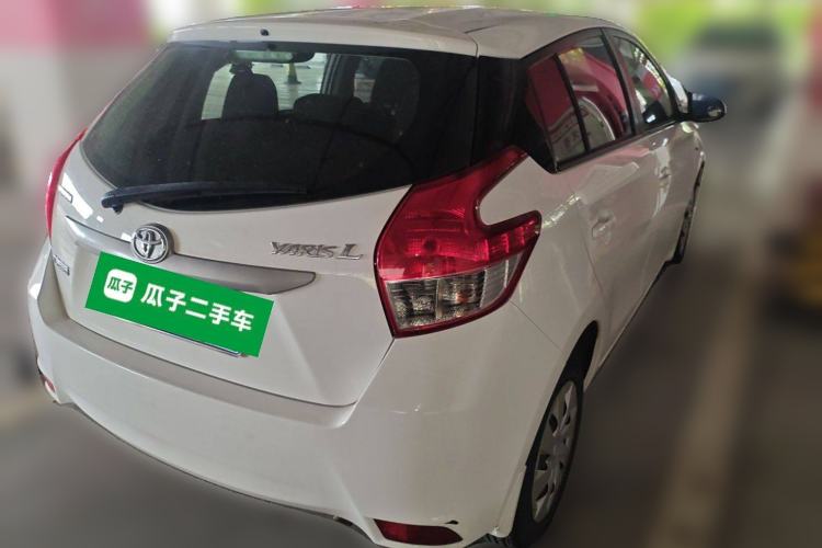 Used Toyota YARiS L Zhi Xuan 2015 1.5E Automatic Charm Edition