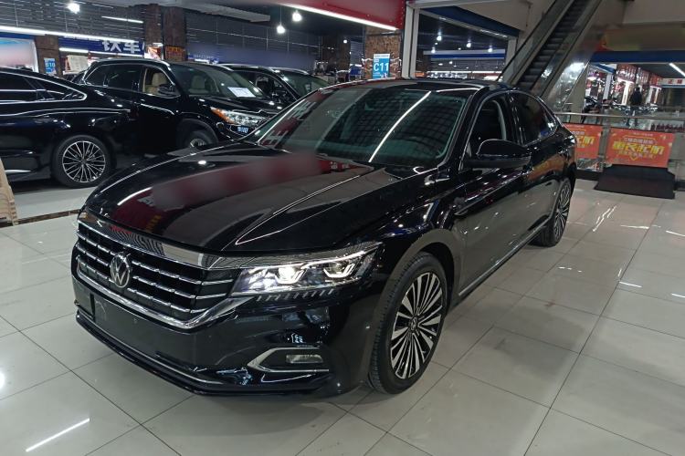 Used Volkswagen Passat 2020 Revised Version 330TSI Luxury Edition China VI Standard