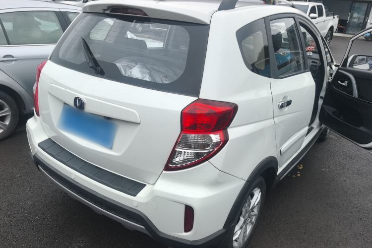 Used Changan CX20 2014 1.4L IMT Sunroof Navigation Version China IV Standard