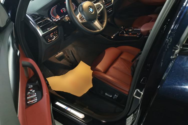 Used BMW X3 2022 Restyled xDrive30i Luxury Edition M Night Sky Package Left Front Seat