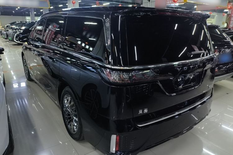 Used VOYAH Dream 2024 PHEV Ultra-Long Range Flagship Edition
