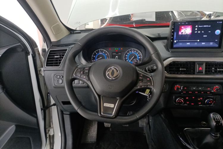 Used Dongfeng Fengon S560 2019 1.8L Manual Urban Model