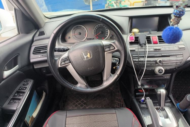 Used Honda Accord 2013 2.0L SE
