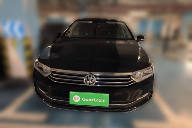 Used Volkswagen Magotan 2019 330TSI DSG Leading Model China VI Standard
