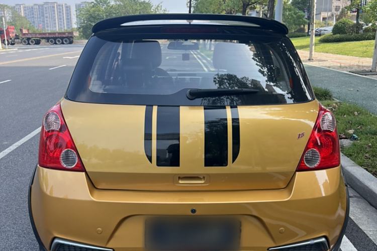 Used Suzuki Swift 2015 1.5L Automatic Limited Edition
