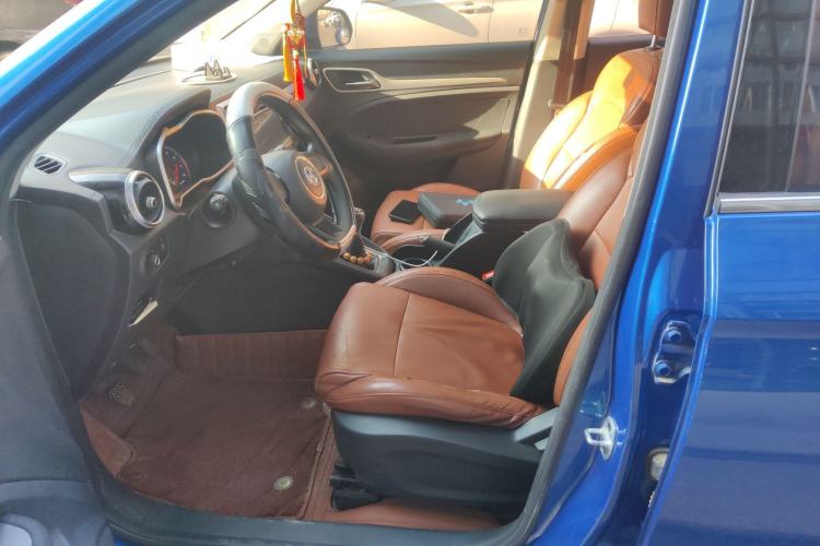 Used MG ZS 2018 1.5L Manual Fashion Edition China V-standard
