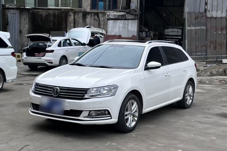 Used Volkswagen Gran Lavida 2015 1.6L Automatic Comfort Edition