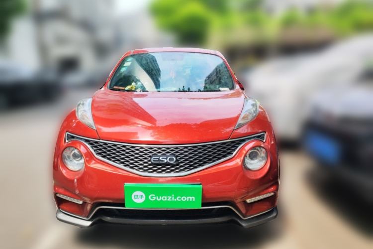 Used Infiniti ESQ 2014 1.6L Spontaneous Edition