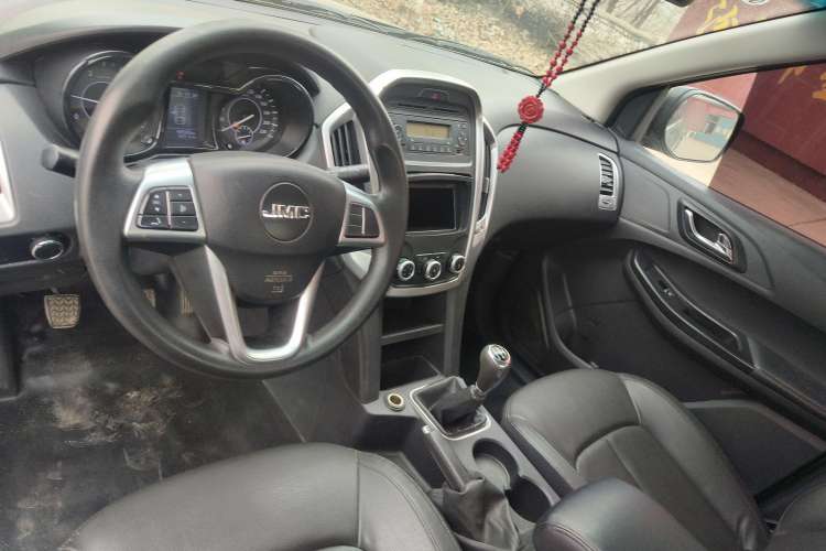 Used JMC Baodian 2020 2.5T Diesel 4x4 Comfort Edition Long Wheelbase JX4D25A6L
