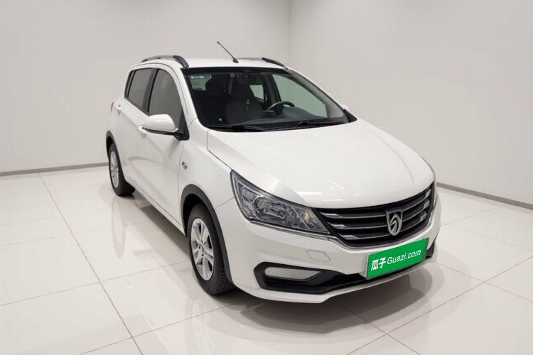 Used Baojun 310 2016 1.2L Manual Fashionable Edition Front Right 45 Deg